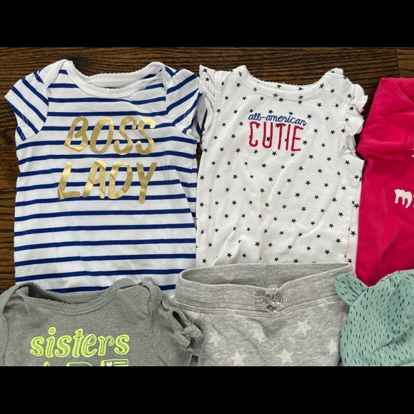 EUC! Lot of 7 Pieces of Baby Clothes! 3-6m. - Picture 4 of 7